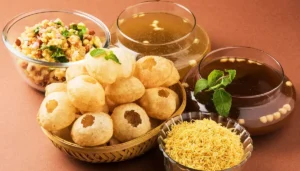 Read more about the article घर पर बनाएं स्ट्रीट स्टाइल गोलगप्पे का पानी – एक बार पिया तो बार-बार माँगोगे!